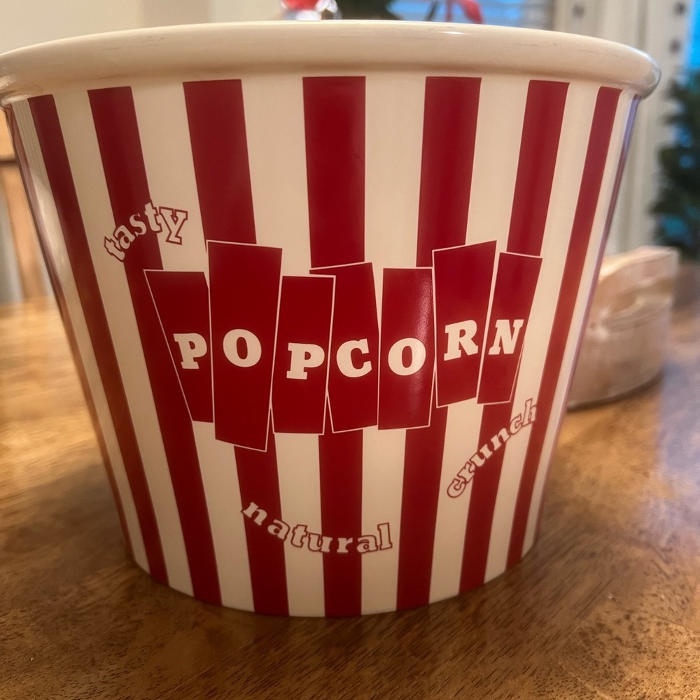 Williams Sonoma Ceramic Red and White Striped Party Popcorn Container